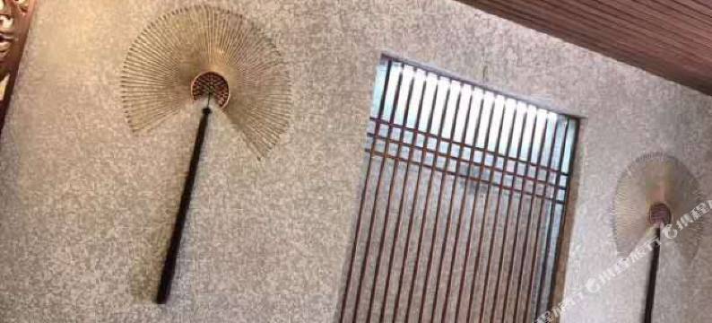 巴中一缕月光客栈图片