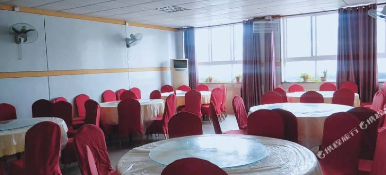 聊城卫育酒店图片