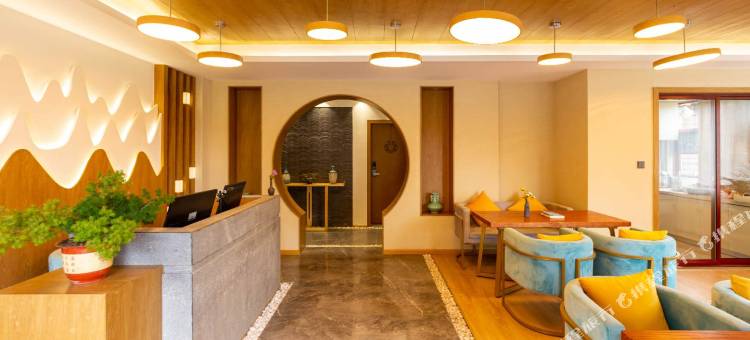 泸沽湖碧云居观云客栈(蒗放码头店)图片