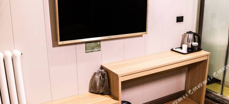 易佰良品酒店(武陟红旗路兴华家电店)图片