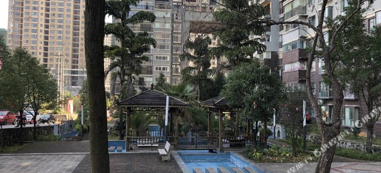黔西南花间旧里公寓(机场大道分店)图片