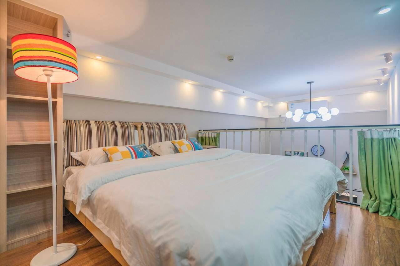 珠海爱尚精品华发商都公寓(梅界路分店)