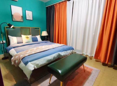 深圳村上春墅民宿