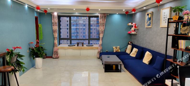 东篱青年旅舍(信阳火车站天润广场店)图片