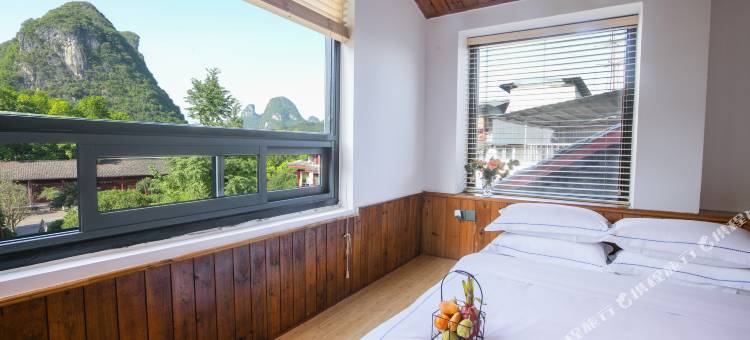 大树下酒店(阳朔西街店)图片