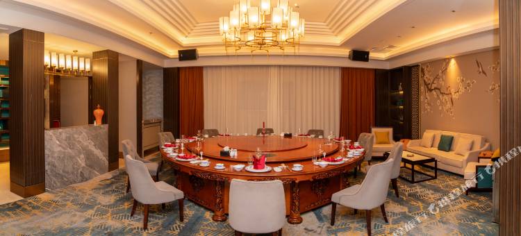 阳曲鑫河大酒店图片