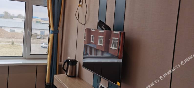 嘉荫乌云镇龙云宾馆图片