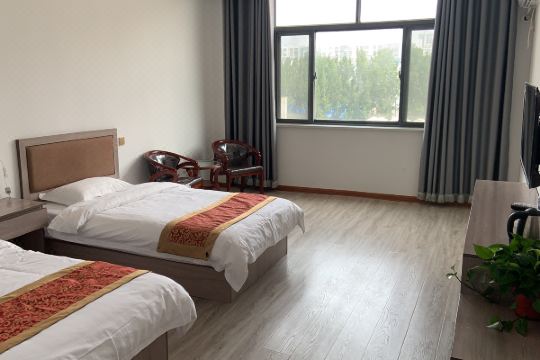 宁阳荣辉商务宾馆