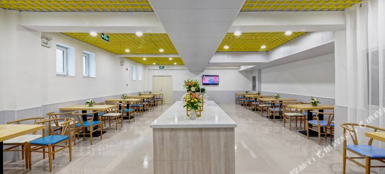 本溪年华里艺术酒店图片
