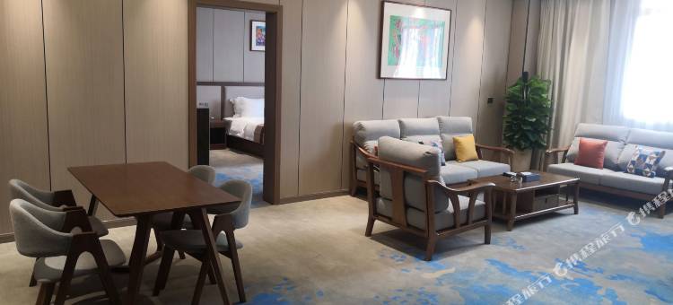 麻江深蓝酒店(双拥广场店)图片