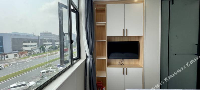 丽豪公寓(信达置业产业园店)图片