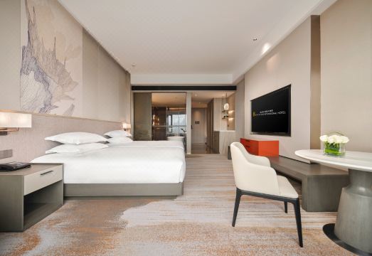 JIN YUN JIN JIANG INTERNATIONAL HOTELHotel Overview