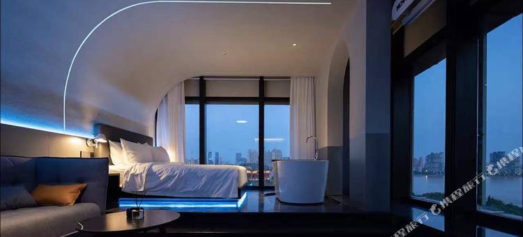 AK电竞概念酒店(武汉江汉路步行街店)图片