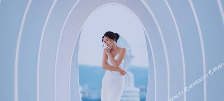 云朵·曼路|圣托里尼江景Villa花园别院(告庄西双景星光夜市店)图片