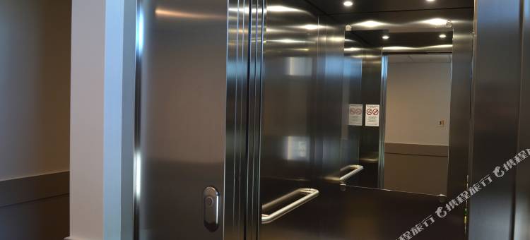 贝蒂尼克拉斯雷米斯北普瑞米尔经典酒店(Premiere Classe Reims Nord - BÉTHENY)图片