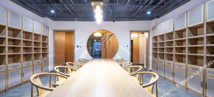 桃花源酒店(米东吾悦广场贡米巷店)图片