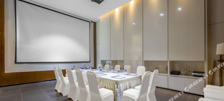 上海世茂睿选酒店(松江万达店)图片