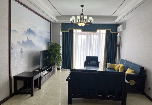 Longmai Hotspring Village Hotel Overview