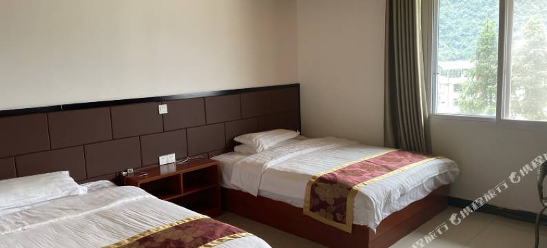 荥经欣欣休闲农庄图片