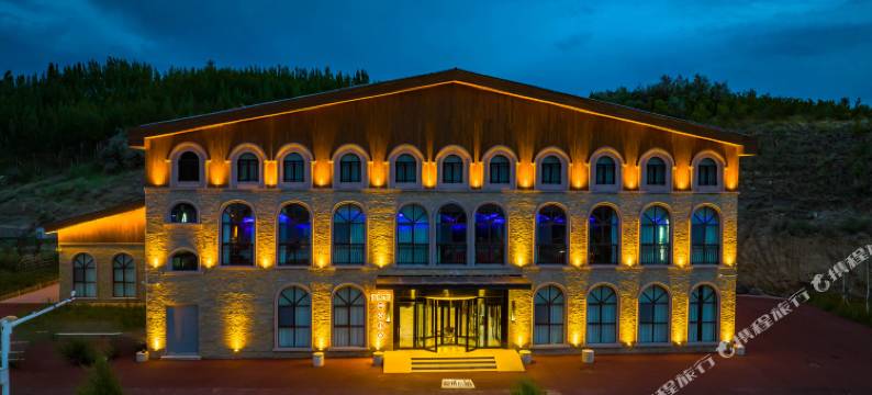 汉祺乐府酒店(富蕴滨河公园店)图片