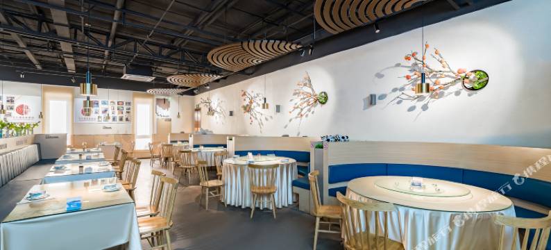 贯通现代酒店(北京国展光熙门地铁站店)图片