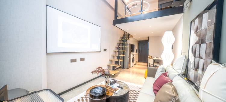 铂斯登行政公寓(深圳坂田地铁站坂田万科广场店)图片