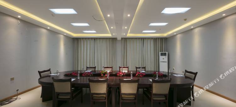 仟那酒店(兰考火车站店)图片