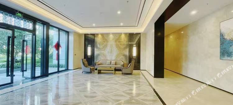 豪朗.Loft高空海景公寓(龙光世纪商务中心店)图片