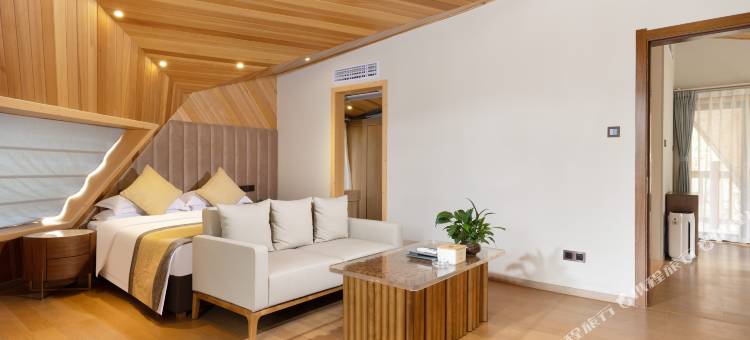 光雾山和谷·秋池酒店图片