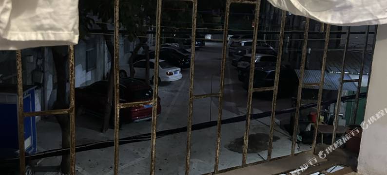 珠海北山公寓华发商都店图片