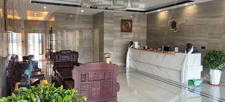 碌曲诺沛尔酒店图片