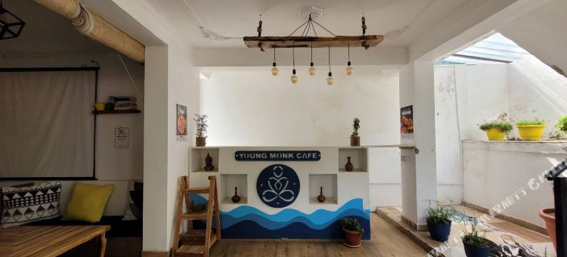 Young Monk Hostel & Cafe Dharamkot图片