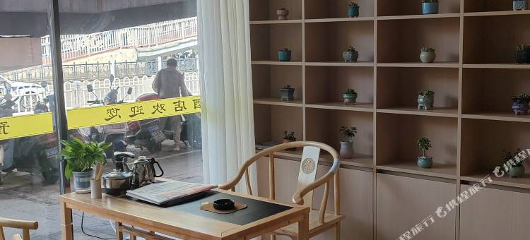 豫洁酒店(襄阳天元四季城店)图片