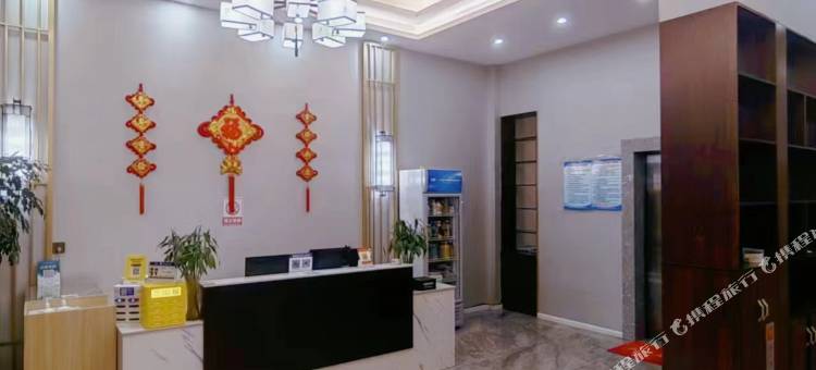 墨江鑫星商务酒店(北回归线标志园店)图片