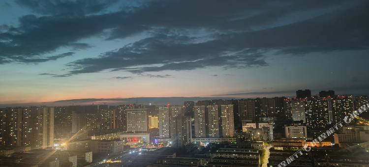 智享影音公寓(咸阳西站店)图片