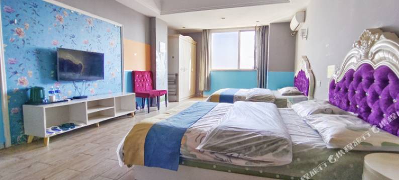 芭提雅电影民宿(青岛鲁邦风情街店)图片