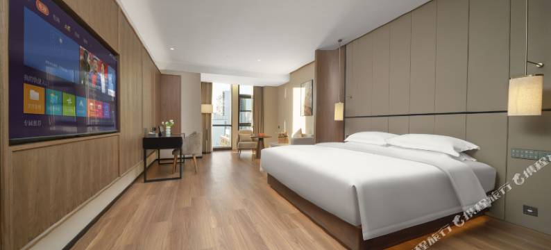 云澜印象智慧酒店(鲲鹏广场方圆荟店)图片