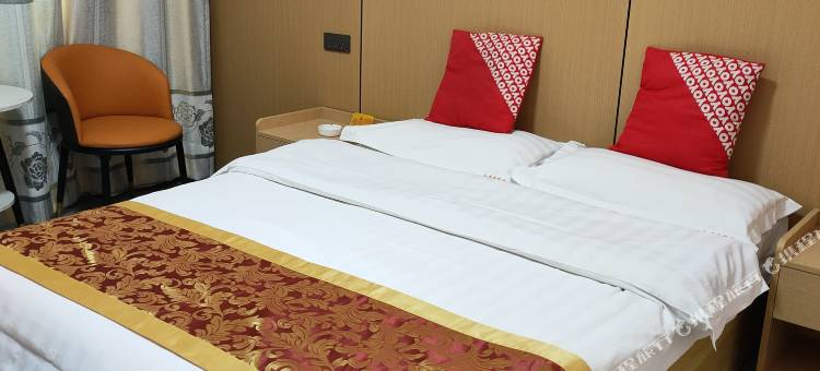 酒泉红彤彤宾馆(钟鼓楼汉唐美食街店)图片