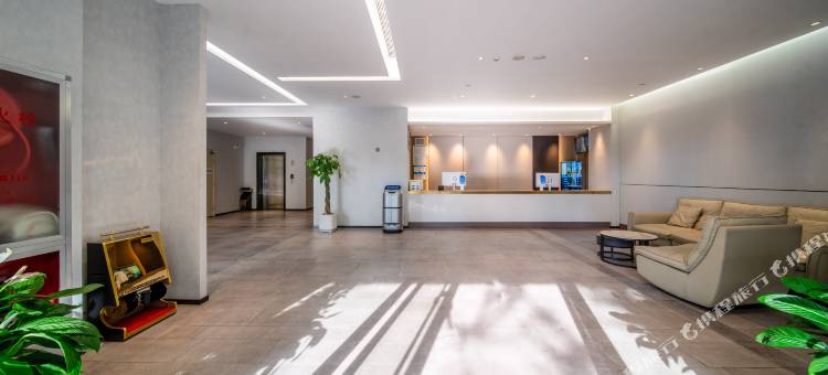 如家睿柏·云酒店(合肥淮河路步行街大东门地铁站店)图片