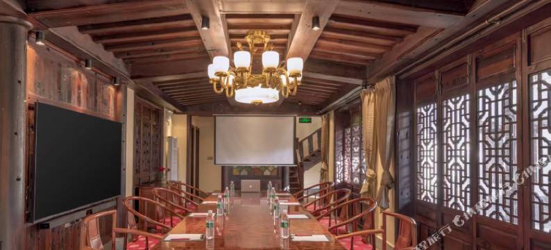 极边第·江东杨府图片