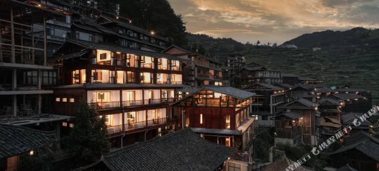 结庐·巷往民宿(西江千户苗寨东引观景台店)图片