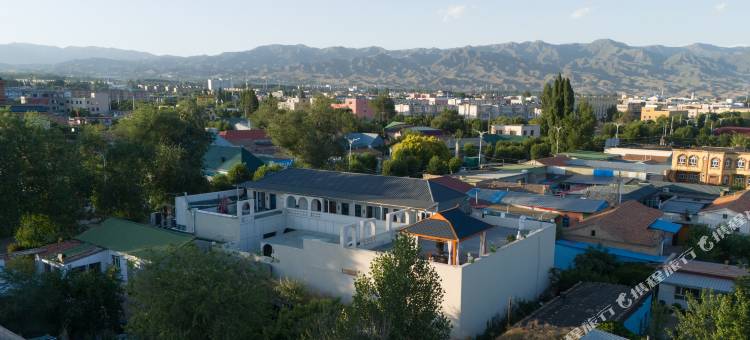 星来牧野·艺术民宿(特克斯八卦城店)图片