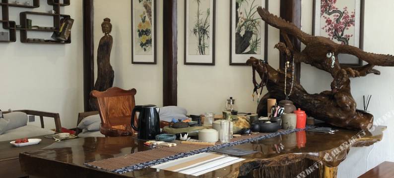 腾冲凭栏客栈图片