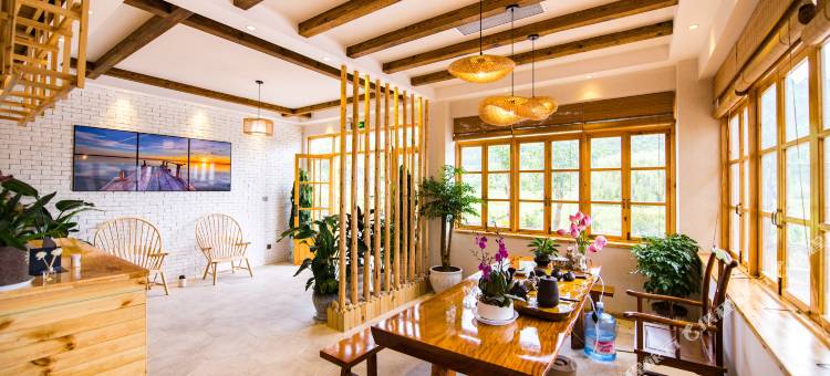 抚仙湖隐山精品民宿图片