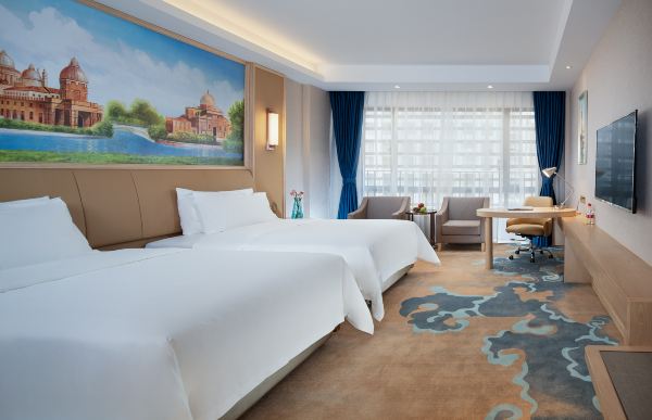 Vienna International Hotel (Guangzhou North Station)Hotel Overview