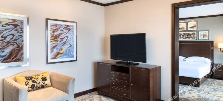 迪拜克里克喜来登酒店大厦(Sheraton Dubai Creek Hotel & Towers)图片
