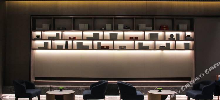 中州颐和酒店(周口师范学院文昌万达店)图片