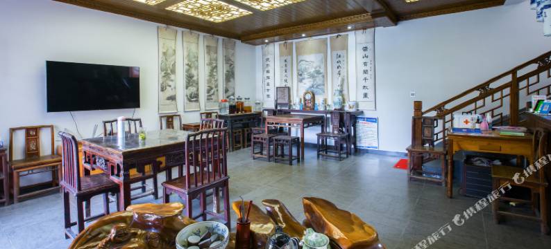 宏村临月楼徽派庭院民宿图片