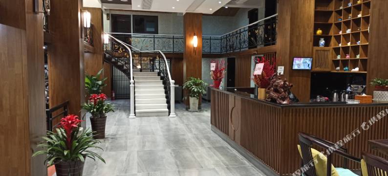 阆中市登煌酒店图片