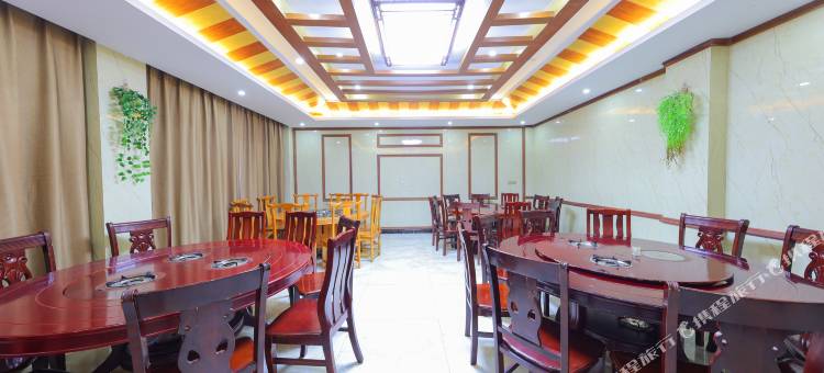 神农架刘二姐山庄图片